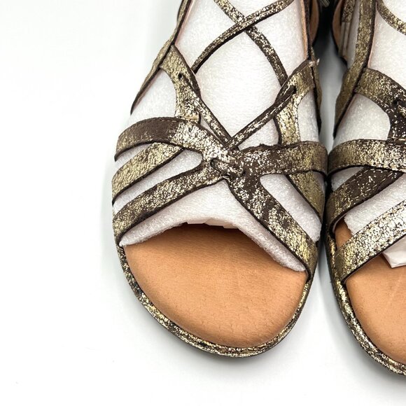 Gentle Souls Size 6 Brown‎ Gold Gladiator Lace Up Flats Sandals Shoes - Picture 4 of 13